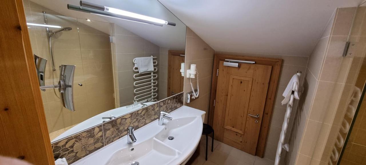 Hotel Bergkristall (Adults Only) Оберау Екстер'єр фото